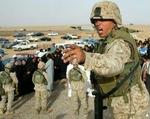Amerikanske marinesoldater på opgave ved Abu Ghraib-fængslet i Irak.- Arkivfoto: AP 