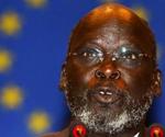 John Garang taler på en pressekonference i Europaparlamentet. - Arkivfoto: AP 