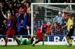 Johnson (i midten) bliver i Palace. - Arkivfoto: AP. 