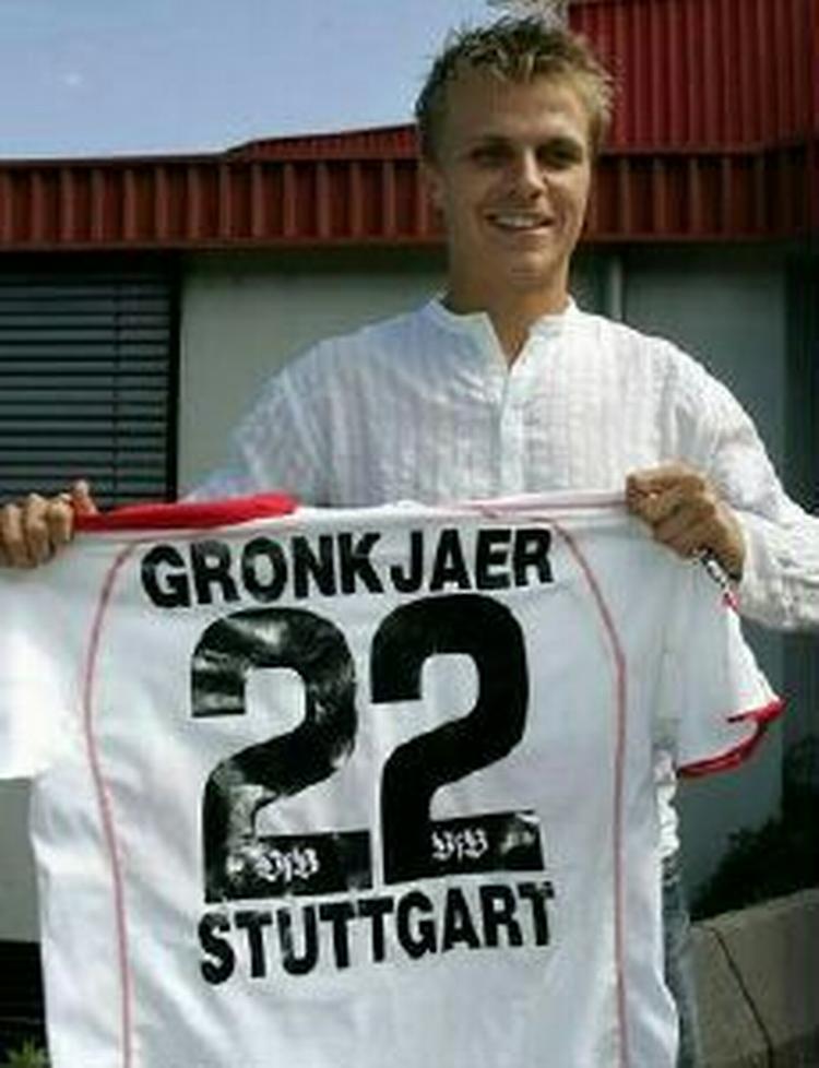 Grønkjær trækker i nummer 22 i aften. - Foto: AP. 