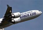Det er endnu uklart, hvor flyet af typen Airbus A340 pludselig kurrede af landingsbanen i Toronto. - Foto: AP 