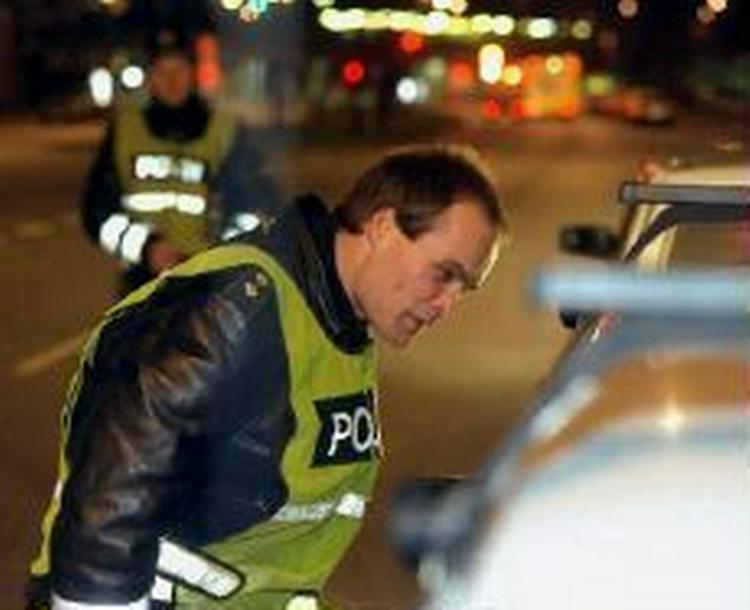 Selv efter julefrokosterne i december tog politiet kun få i at køre spirituskørsel. - Foto: Thomas Borberg 