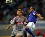 Jon Dahl Tomasson kom på banen mod Scahlke. På lørdag er han med fra start. - Foto: AP 
