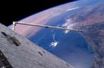 Det Røde Hav i baggrunden på dette billede fra Discovery. - Foto: AP 