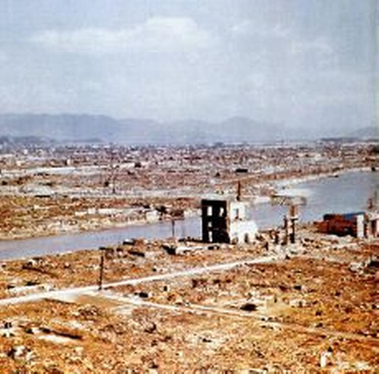 Resterne af Hiroshima fotograferet i 1945. - Arkivfoto: AP 