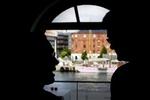 Boliger til almindelige lønmodtagere var hovedemnet for debatten mellem Ritt Bjerregaard (S) og Søren Pind (V) om fremtidens hovedstad.   Foto: Thomas Borberg 