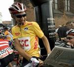 Guidi i den gule førertrøje under Post Danmark Rundt 2004. - Arkivfoto: Claus Bonnerup 