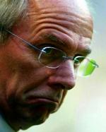 Sven Göran Eriksson havde svært ved at finde en passende grimasse efter ydmygelsen. - Foto: AP 