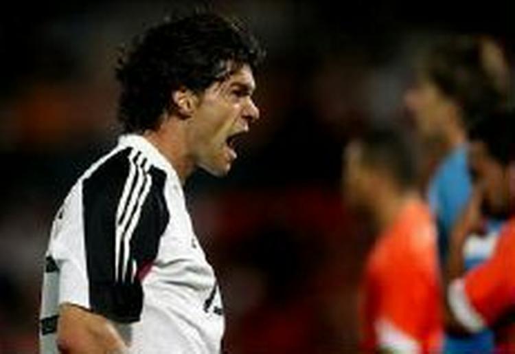 Anfører Ballack var igen Tysklands bedste. - Foto: AP. 