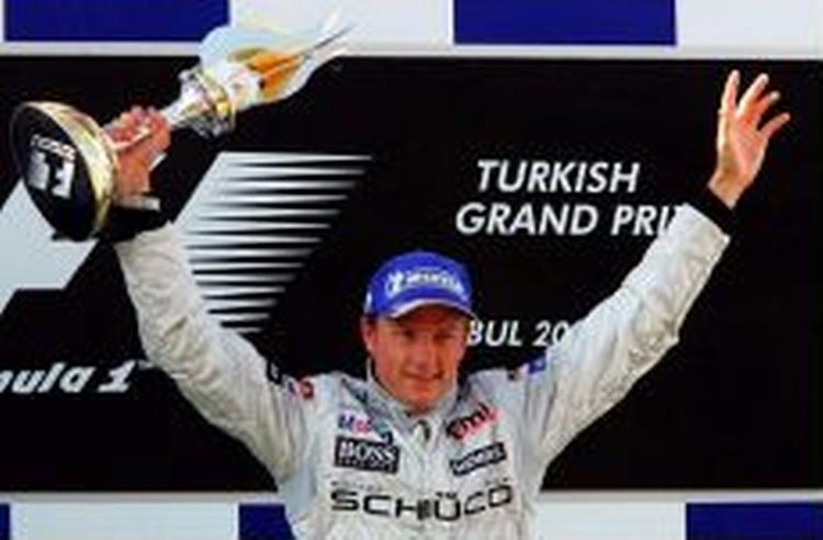Kimi Räikkönen er stadig langt fra den samlede førsteplads. - Foto: AP 