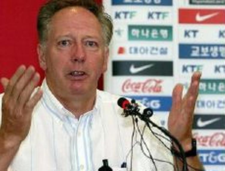 Færdig efter et år i Sydkorea. - Arkivfoto: AP. 