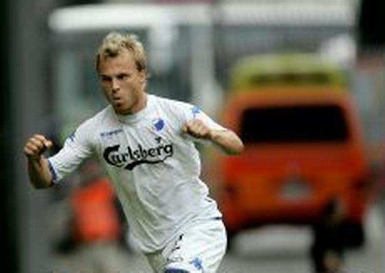 Lars Jacobsen scorede på straffe for FCK i går. - Foto: Lars Poulsen. 