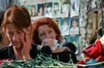 Sørgende i Beslan. - Foto: AP 