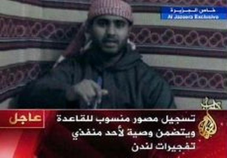 Khan fortæller på båndet, at han var inspireret af Osama bin Laden, Ayman al-Zawahri og USA´s hovedfjende i Irak Abu-Musab al-Zarqawi. - Foto: AP 
