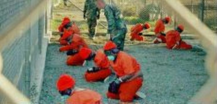 Fangerne på Guantanamo-basen har indledt en sultestrejke. De klager over mishandling og forlanger en retfærdig rettergang - Foto: AP 