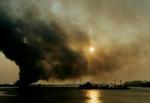 Tyk røg fra eksplosionen - angiveligt i et par togvogne, indhyller New Orleans i røg. - Foto: AP 