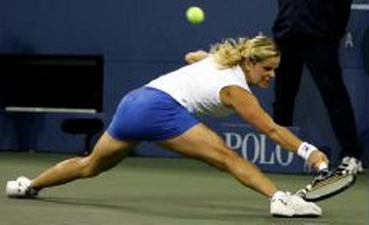 'Jeg spillede ikke så godt, men jeg kæmpede', sagde Kim Clijsters efter sejren over Venus Williams. - Foto: AP 