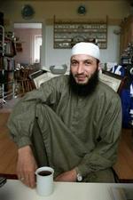 Said Mansour mener, at man med god terror kan bekæmpe den onde terror. - Foto: Finn Frandsen 