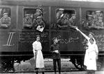Et tysk troppetransporttog på vej ind i kampen om Paris. Det lykkedes ikke at erobre byernes by. - Foto: Bundesarchiv KoblenzA! 