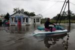 Huse ved North Carolinas kyst blev oversvømmet. Foto: AP 