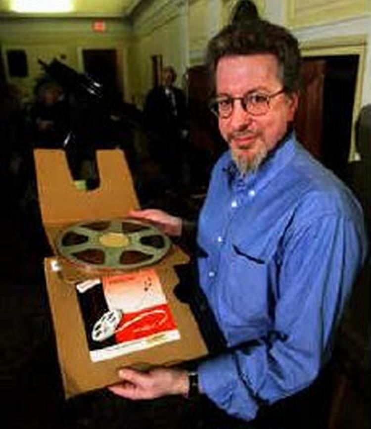 Larry Appelbaum med optagelsen som karakteriseres som »historisk«. - Foto: AP 