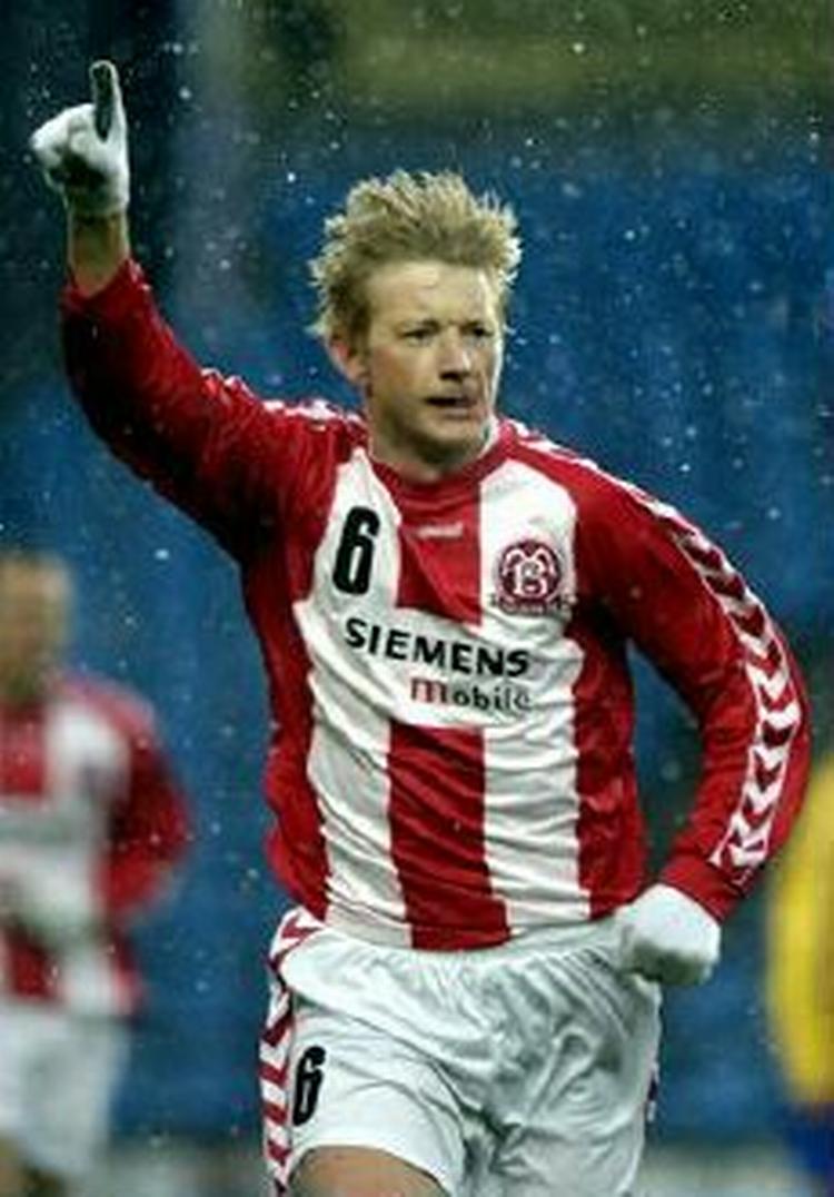 Allan Gaarde i AaB-trøjen. - Arkivfoto: Polfoto. 
