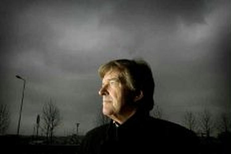 »Jeg synes denondebrølemig, at det er højst mærkværdigt, at man ikke kan få så meget som en håndsrækning fra Venstre«, siger Claus Borre om grunden til, at han alligevel ikke stiller op for Venstre til kommunalvalget. - Arkivfoto: Jens Dresling 