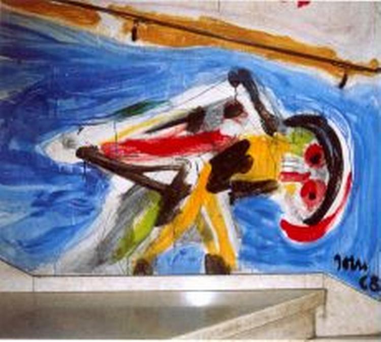 TRAPPEMALERI. Asger Jorns malerier pryder vægge, søjler og kontorer overalt i Det Historiske Arkiv i Havana. Her er det en trappeopgang.   Foto fra bogen 