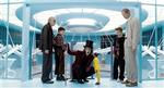 Man er aldrig i tvivl om ophavsmanden, når man ser en film af Tim Burton. Og han er aldrig mere Tim Burtonsk, end når han er i kontakt med sit barnesind, som i 'Charlie og chokoladefabrikken'. - Foto: Sandrew Metronome 