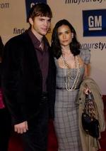 Skuespillerne Demi Moore og Asthon Kutcher har lovet hinanden evig troskab. Foto: AP 