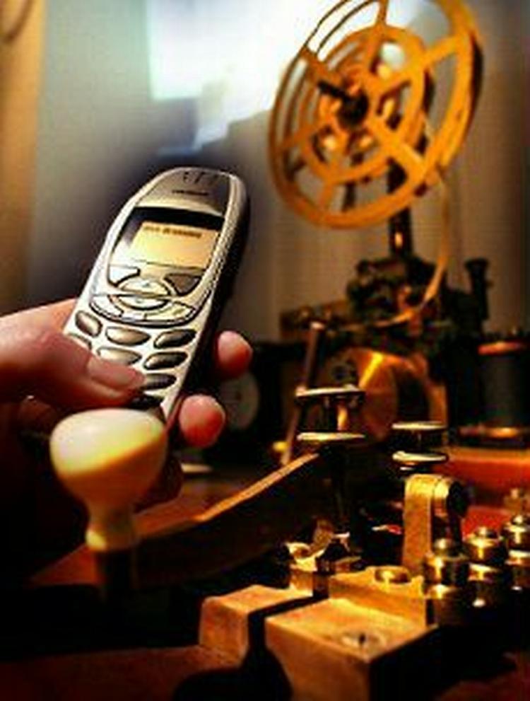 Hver dag ringer 16 mennesker til Forbrugerstyrelsen for at klage over deres telefoner. Nu vil styrelsen oprette en hjemmeside, så folk kan blive informeret om deres rettigheder - Foto: Jesper Stormly Hansen 