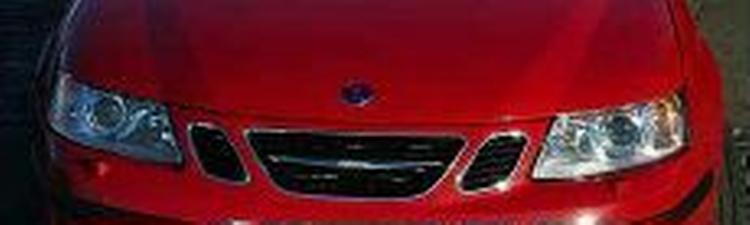 Saab årgang 2000, 2001 og 2002 har problemer med tændingen. Derfor indkaldes 1.787 danske Saab-biler i den nærmeste tid. Saab-bilen på fotoet er fra 2004, så den går fri. - Arkivfoto: Finn Frandsen 