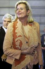 Den østrigske udenrigsminister Ursula Plasnik ankommer til mødet i Luxembourg. - Foto: AP 