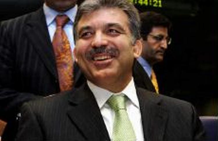 Den tyrkiske udenrigsminister, Abdullah Gül, har medt sig klar til at indlede forhandlinger med EU - Foto: AP 