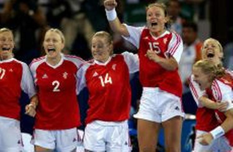 OL-guld i Sydkorea i 2004. - Arkivfoto: Jens Dresling 