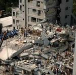 Dødstallet er nu nået op på 1.000 efter jordskælvet i Sydasien - Foto: AP 