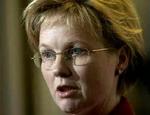 Udenlandske studerende må fremover kun arbejde ved siden af studierne, hvis de går på en videregående uddannelse, bebuder beskæftigelsesminister Rikke Hvilshøj. - Arkivfoto: Jens Dresling 