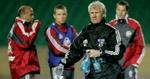 Morten Olsen mener, at Danmark er gruppens bedste hold, og at det vil være en fiasko, hvis hans spillere ikke slår Kasakhstan i aften - Foto: Lars Poulsen 