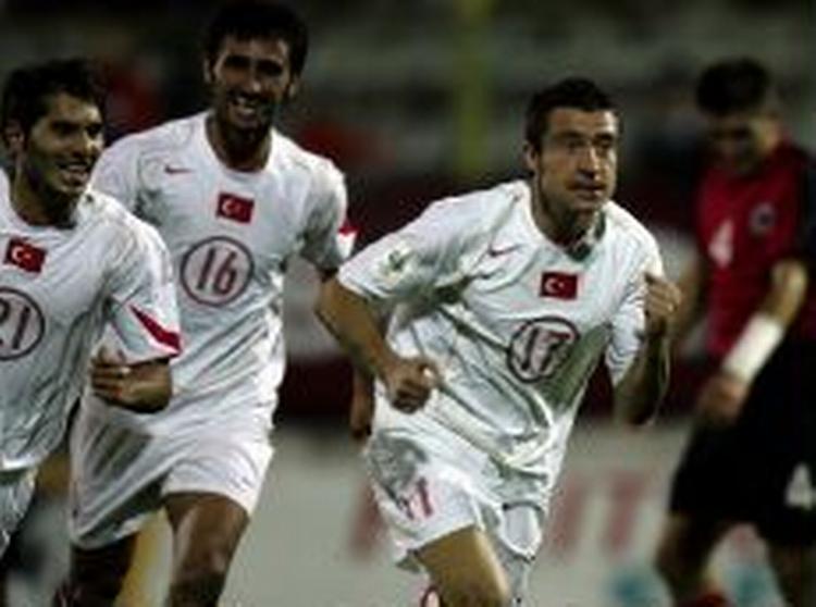 Tyrkiet scorede til 1-0 i begyndelsen af anden halvleg i Tirana og ødelagde det danske landsholds VM-drømme. - Foto: AP 