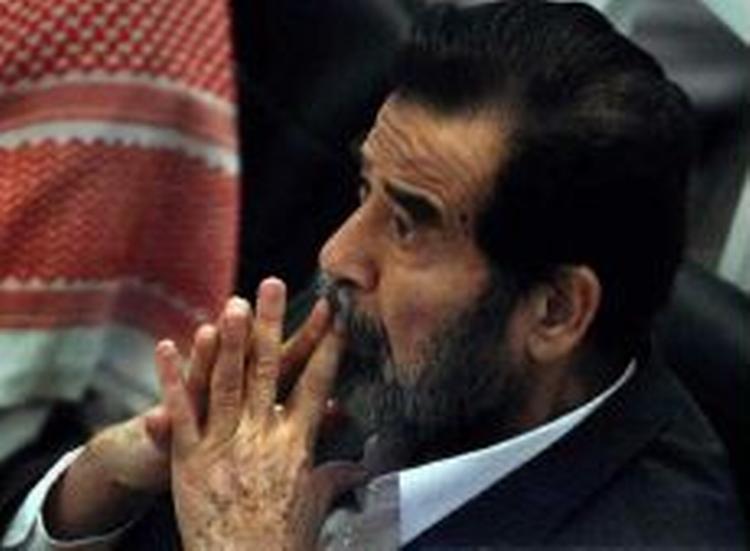 Vidnerne blev væk fra retssagen mod Saddam Hussein. Derfor måtte sagen udsættes til 28. november - Foto: AP 