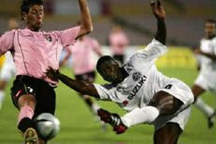 Maccabi Petah-Tikva tabte mod Palermo og er dermed presset inden kampen mod Brøndby. - Foto: AP 
