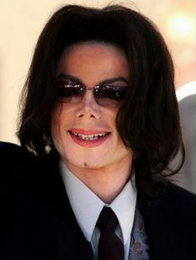 Michael Jackson rykker nu teltpælene op og flytter sin ranch til Bahrain - Foto AP 