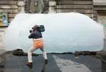Et 'isbjerg' i Paris? Britiske meteorologer forudser den værste europæiske vinter i mange år. - Arkivfoto: AP 