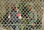 Denne immigrant kom aldrig over grænsehegnet. Mindst fire andre, som forsøgte, blev skudt af grænsevagterne. - Foto: AP 