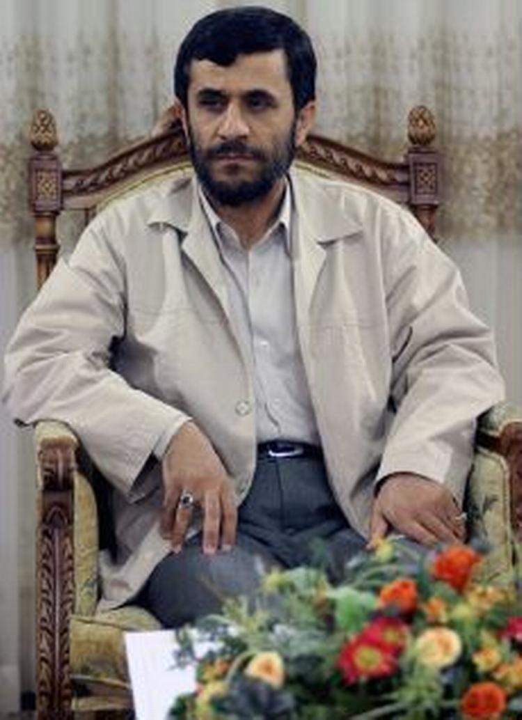 Irans præsident Mahmoud Ahmadinejad lagde ikke fingrene imellem, da han på et offentligt møde i landet opfordrede til, at Israel »fjernes fra verdenskortet«. - Arkivfoto: AP 