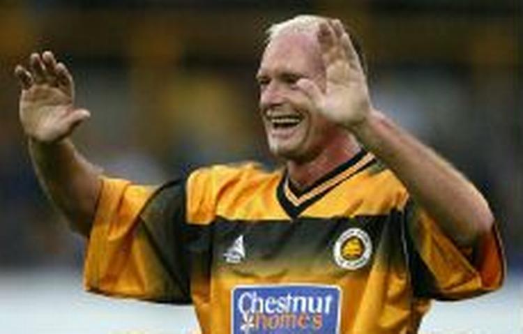Paul Gascoigne er tilbage. Men vejen til den bedste række for hans nye hold er forholdsvis lang. - Arkivfoto: AP 