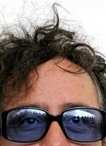 »Jeg har, fra jeg var helt lille, haft det svært med autoritetsfigurer og hader al form for bureaukrati. I filmen symboliserer de dødes rige det kreative og fantasifulde sind, hvor der er farver, idéer og sprælskhed«. - Foto: Alessia Pierdomenico 