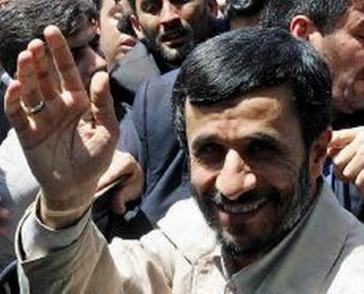 Irans præsident Mahmoud Ahmadinejad kom i voldsom modvind med skarpe udtalelser om Israel. - Arkivfoto: AP 