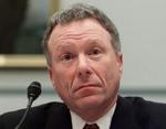 En humpende Lewis Libby ankommer til et møde i Det Hvide Hus i Washington forleden. - Foto: AP 