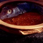 Uhyret på billedet er det største eksemplar af rød knurhane, jeg nogensinde har set. Hvilken som helst slags fisk kan bruges, der skal være cirka 750 g filet i alt, 1,2 kg med ben. Foto: Anne Li-Engström 